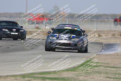 media/Oct-25-2025-CalClub SCCA (Sat) [[34c778dfbe]]/Group 2/Qualifying/